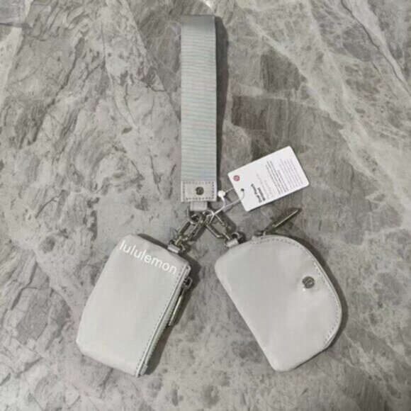 Brand new with tags Lululemon dual pouch keychain - Picture 1 of 1